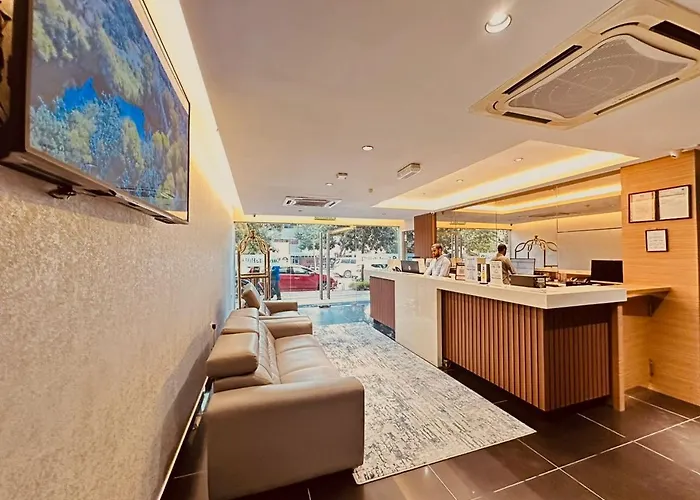 Alaxis Hotel